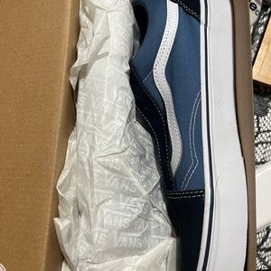 NWT Blue Vans shoes size 8 (men’s) or 9.5 (women’s)